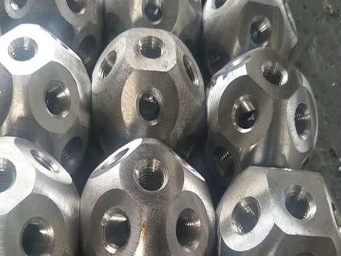 大理螺栓球网架杆件制作