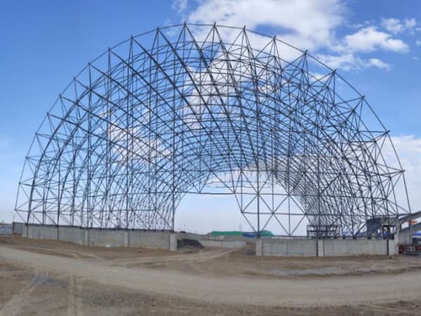 大理体育场网架结构